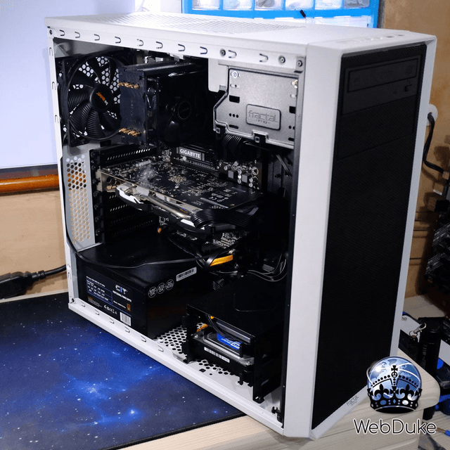 *Refurbished* AMD FX 8320 Radeon RX 570 Gaming PC